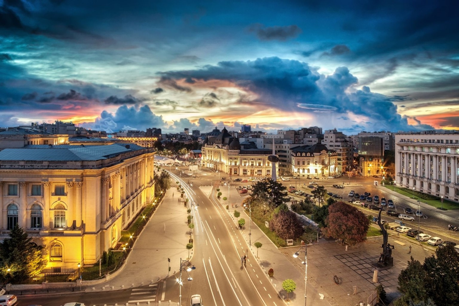 Ghiduri de Călătorie: Ajutor Real sau Instrument de Manipulare?