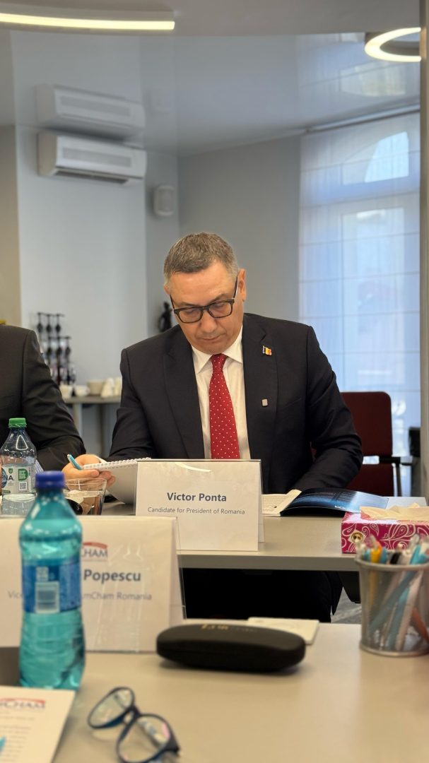 Victor Ponta, candidat la Președinția României: Vouchere de vacanță transmisibile pentru turism, susținut de Eugen Teodorovici