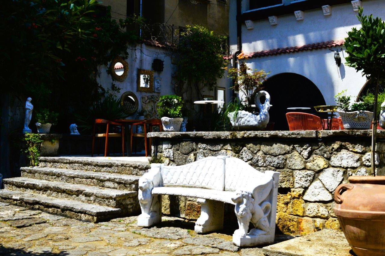 Art. History. Experience. – Descoperă expoziția de artă românească în Casa Tătărăscu